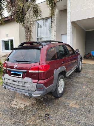 FIAT PALIO 1.8 MPI ADVENTURE WEEKEND 8V FLEX 4P AUTOMATIZADO