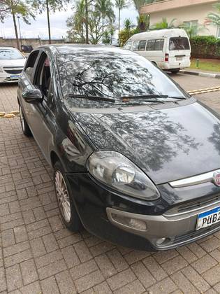 FIAT PUNTO 1.6 ESSENCE 16V FLEX 4P MANUAL