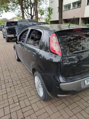 FIAT-PUNTO-2014