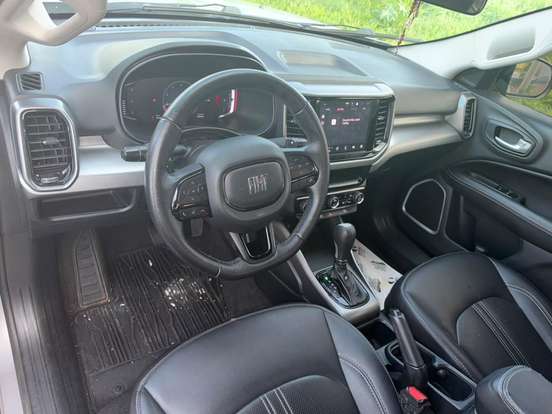 FIAT-TORO-2023