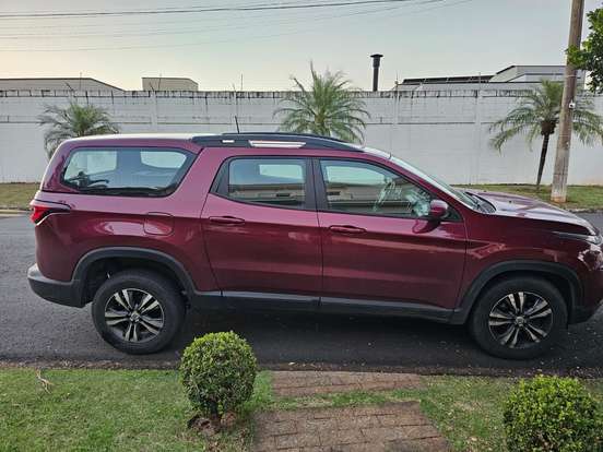 FIAT-TORO-2021