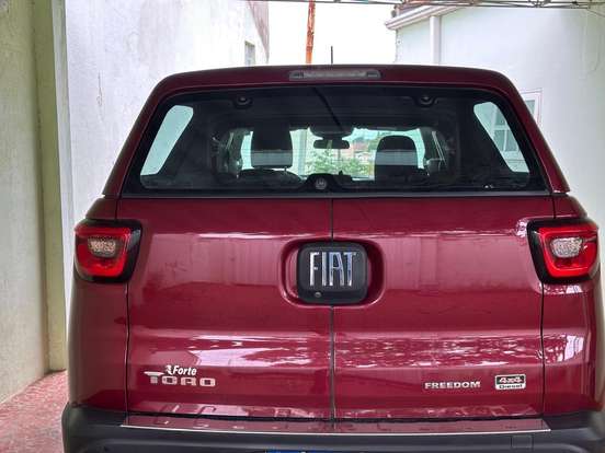 FIAT-TORO-2021