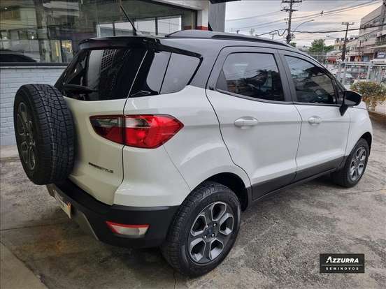 FORD-ECOSPORT-2020