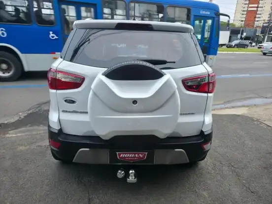 FORD-ECOSPORT-2018