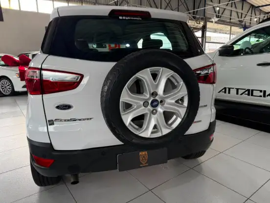 FORD-ECOSPORT-2013