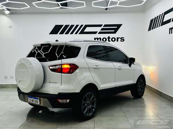 FORD-ECOSPORT-2017