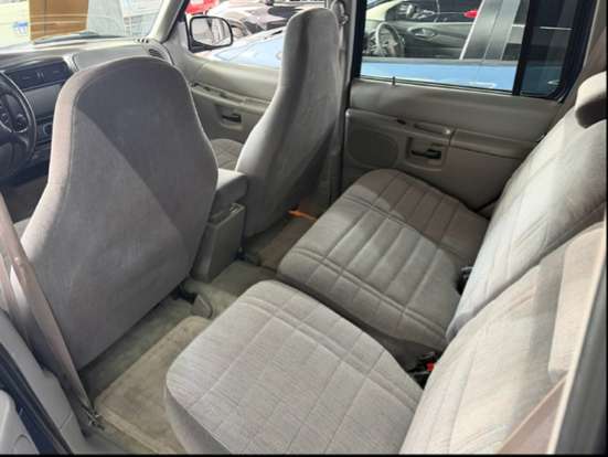 FORD-EXPLORER-1996