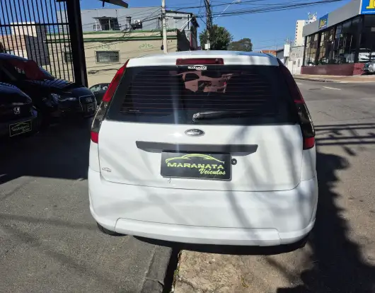 FORD-FIESTA-2014