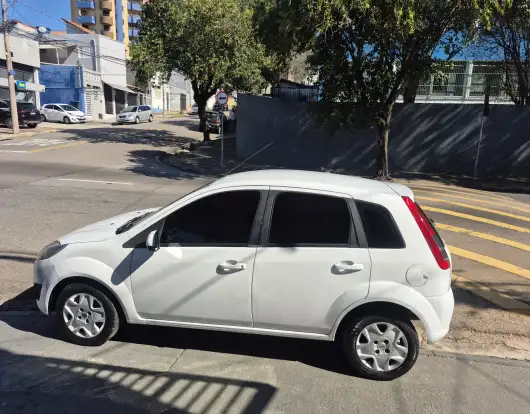 FORD-FIESTA-2014