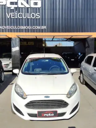 FORD-FIESTA-2014