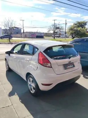 FORD-FIESTA-2014