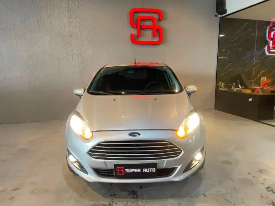 FORD-FIESTA-2016