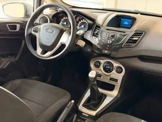 FORD-FIESTA-1.6 SE SEDAN 16V FLEX 4P MANUAL FORD-FIESTA-2014