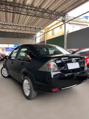 FORD-FIESTA-2012