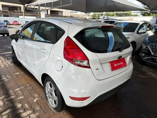 FORD-FIESTA-1.6 SEL HATCH 16V FLEX 4P POWERSHIFT FORD-FIESTA-2016