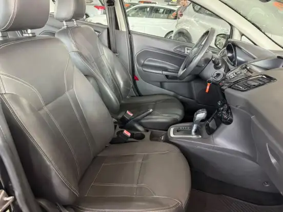 FORD-FIESTA-1.6 TITANIUM HATCH 16V FLEX 4P POWERSHIFT FORD-FIESTA-2013