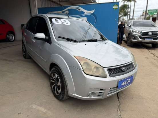 FORD-FIESTA-2008