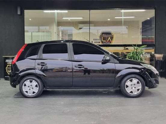 FORD-FIESTA-2012