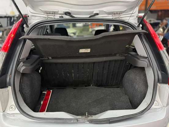 FORD-FIESTA-2012
