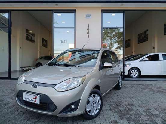 FORD-FIESTA-2012
