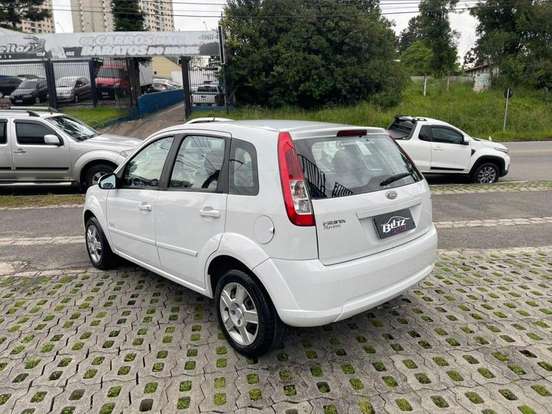 FORD-FIESTA-1.6 MPI CLASS HATCH 8V FLEX 4P MANUAL FORD-FIESTA-2009