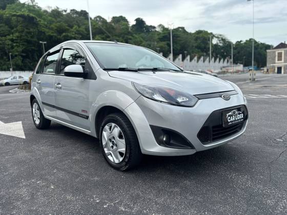 FORD FIESTA 1.6 MPI CLASS HATCH 8V FLEX 4P MANUAL