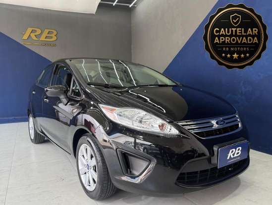 FORD-FIESTA-2012