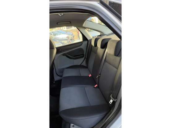 FORD-FOCUS-1.6 GL SEDAN 16V FLEX 4P MANUAL FORD-FOCUS-2011