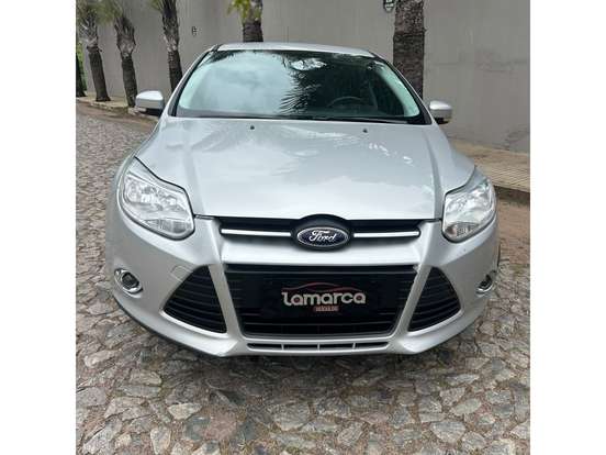 FORD-FOCUS-2013