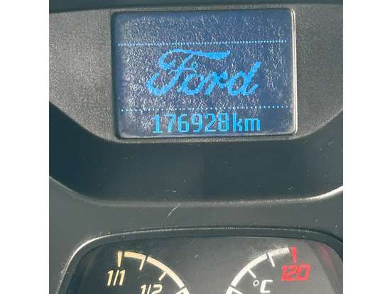 FORD-FOCUS-1.6 SE SEDAN 16V FLEX 4P MANUAL FORD-FOCUS-2013
