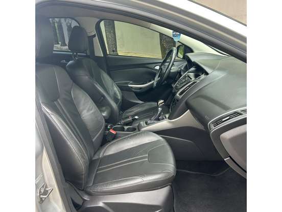 FORD-FOCUS-1.6 SE SEDAN 16V FLEX 4P MANUAL FORD-FOCUS-2013