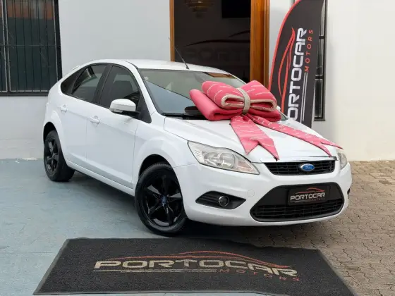FORD FOCUS 2.0 GLX 16V FLEX 4P MANUAL
