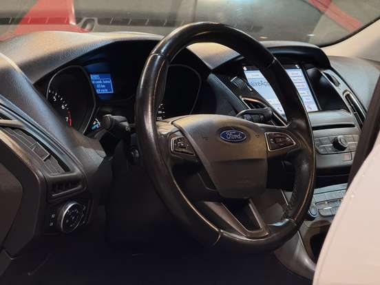 FORD-FOCUS-2018