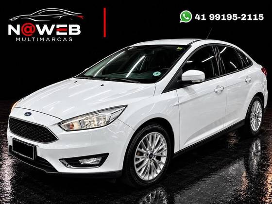 FORD FOCUS 2.0 SE FASTBACK 16V FLEX 4P POWERSHIFT