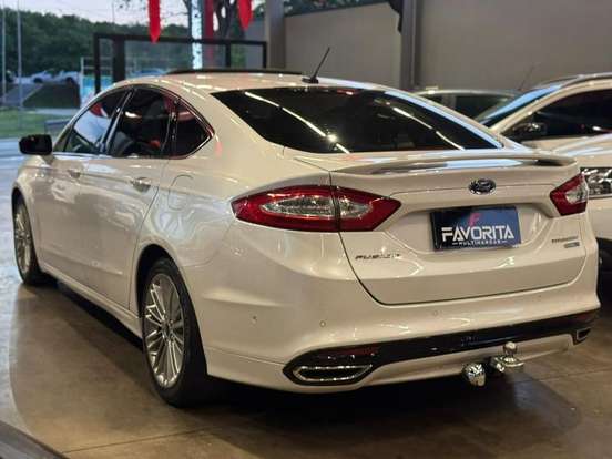 FORD-FUSION-2014