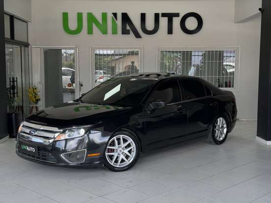 FORD-FUSION-2010