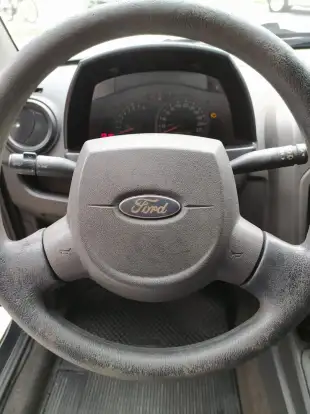 FORD-KA-2010