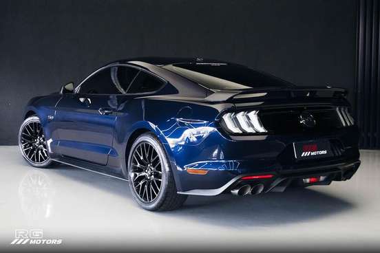 FORD-MUSTANG-2018