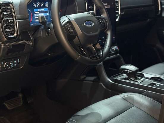 FORD-RANGER-3.0 V6 TURBO DIESEL CD LIMITED 4X4 AUTOMÁTICO FORD-RANGER-2025