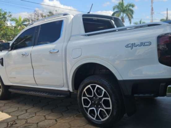 FORD-RANGER-3.0 V6 TURBO DIESEL CD LIMITED 4X4 AUTOMÁTICO FORD-RANGER-2024