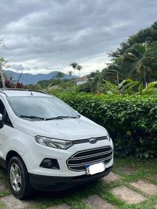 FORD-ECOSPORT-2016