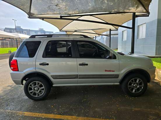 FORD-ECOSPORT-2011