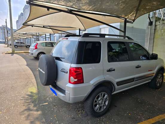FORD-ECOSPORT-2011