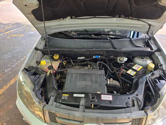 FORD-ECOSPORT-2011