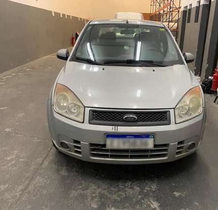 FORD-FIESTA-2009
