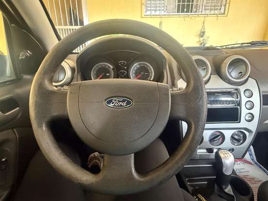 FORD-FIESTA-1.6 MPI HATCH 8V FLEX 4P MANUAL FORD-FIESTA-2012