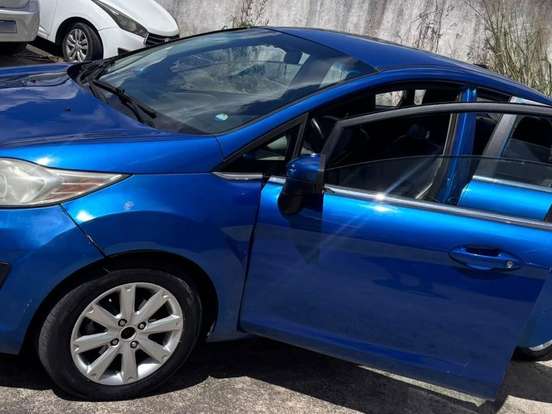 FORD-FIESTA-1.6 MPI SEDAN 8V FLEX 4P MANUAL FORD-FIESTA-2010