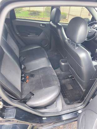 FORD-FIESTA-2009