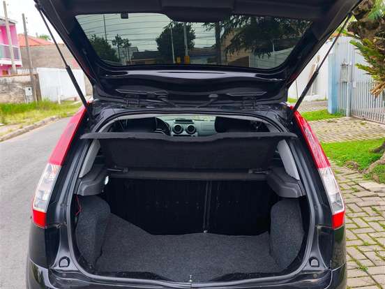 FORD-FIESTA-1.6 MPI TREND SEDAN 8V FLEX 4P MANUAL FORD-FIESTA-2009