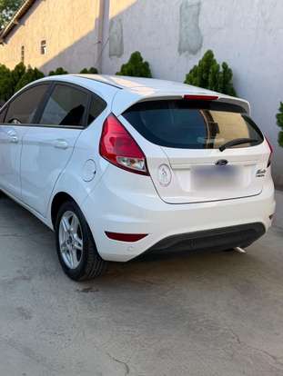 FORD-FIESTA-2017